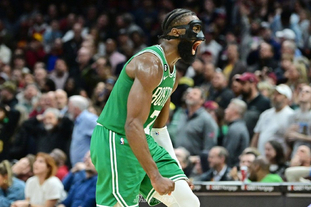 一次反击终结比赛（致命反击一击定胜负）